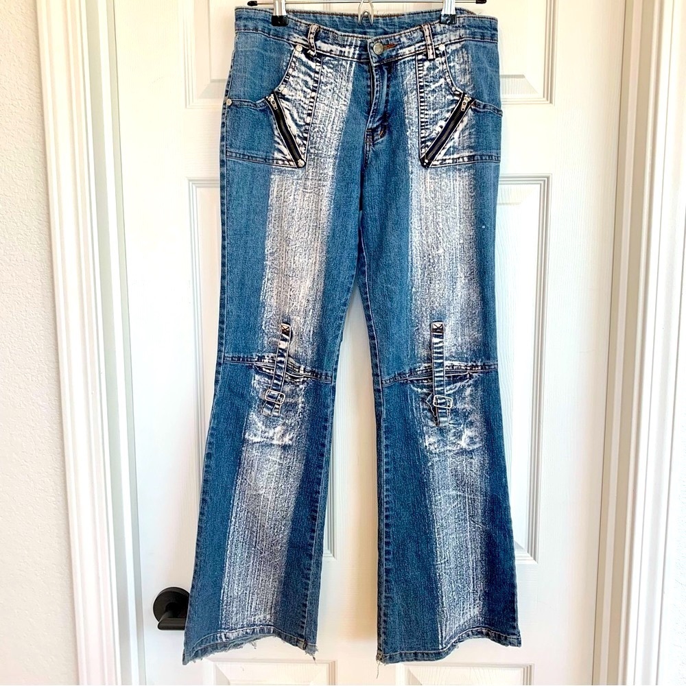 💙 Blue White Bleached Wash Distressed Wide-Leg Low-Rise Jeans